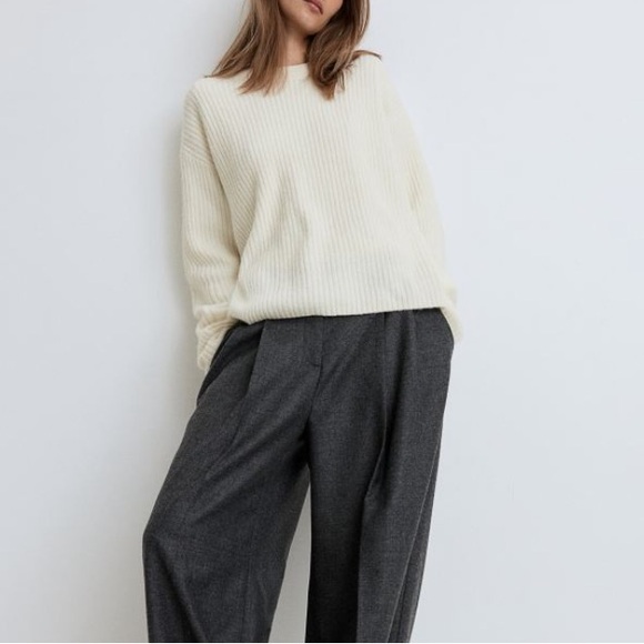 H&M rib knit sweater size L - Picture 2 of 6